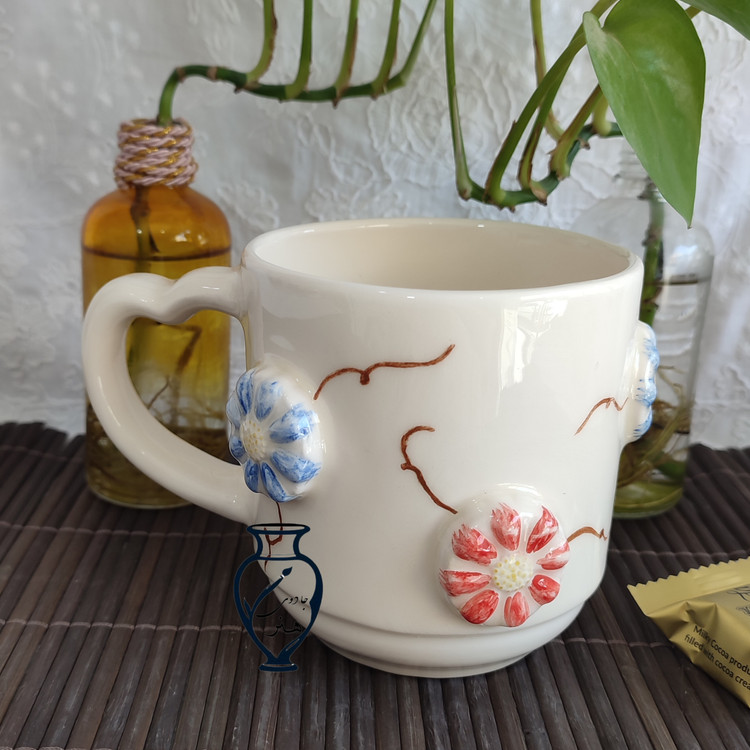 ماگ گل برجسته سرامیکی