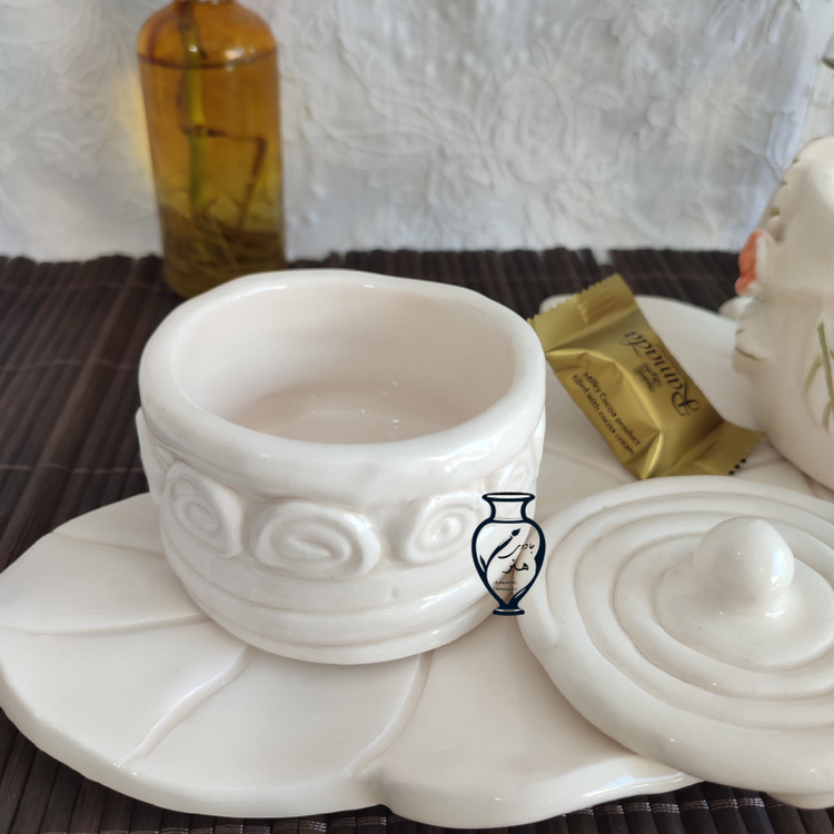 سرویس چایخوری سرامیک دستساز دفرمه-سرویس چایخوری یک نفره(سینی،فنجان،قندان)