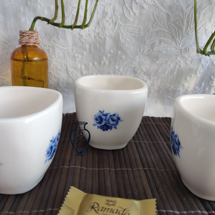 فنجان سرامیکی گل رز آبی - فنجون سرامیکی دستساز گل رز آبی